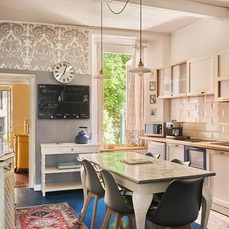 Timeless Charm - A Window To Apartment Blevio